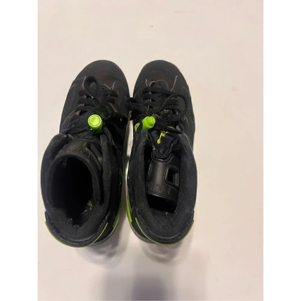 Nike Kids 5Y Air Jordan 6 Retro Sneakers Black Green Neon Basketball Shoes Gym
